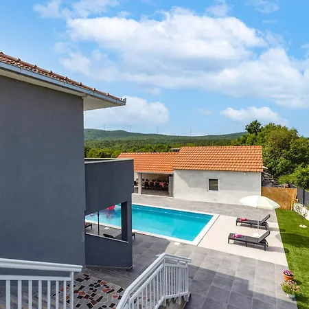 Terra Dalmatica With Private Pool Vakantiehuis Bristivica